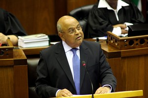 Pravin_Gordhan